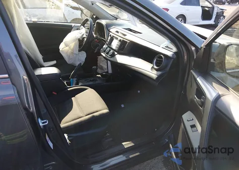 2017 Toyota Rav4 Le из США, поврежденный, VIN JTMBFREV9HJ156382